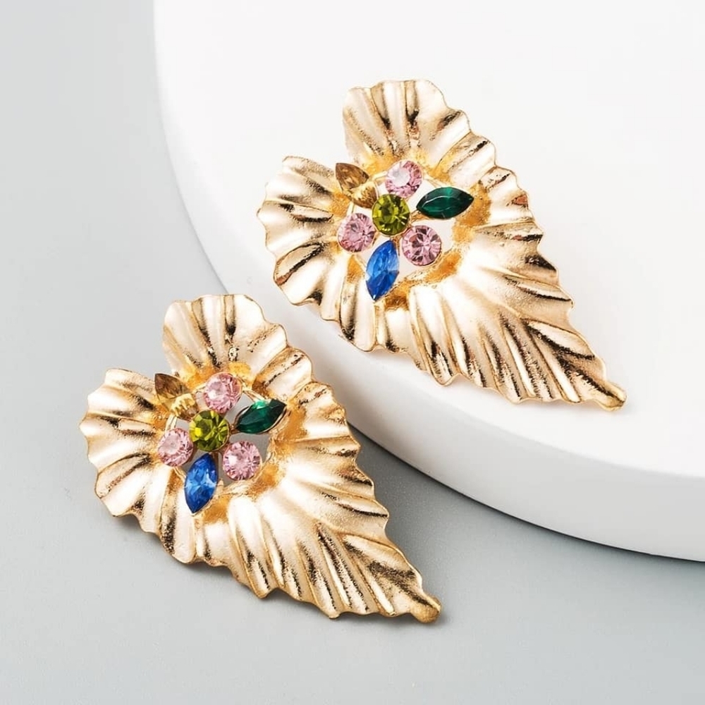 Earring - Picture 2 of 3